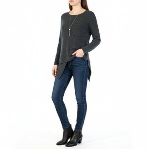 *100% Cashemere Long Sleeve Sweater